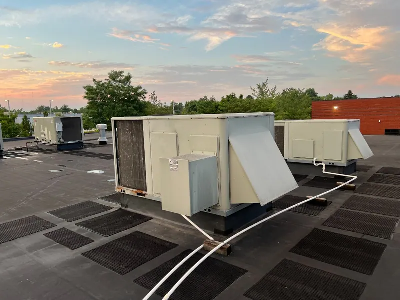 Commercial rooftop HVAC units installed by Logan Mechanical